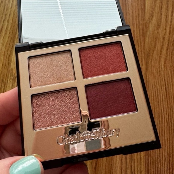 Charlotte Tilbury Luxury Palette - Walk Of No Shame - Picture 3 of 12